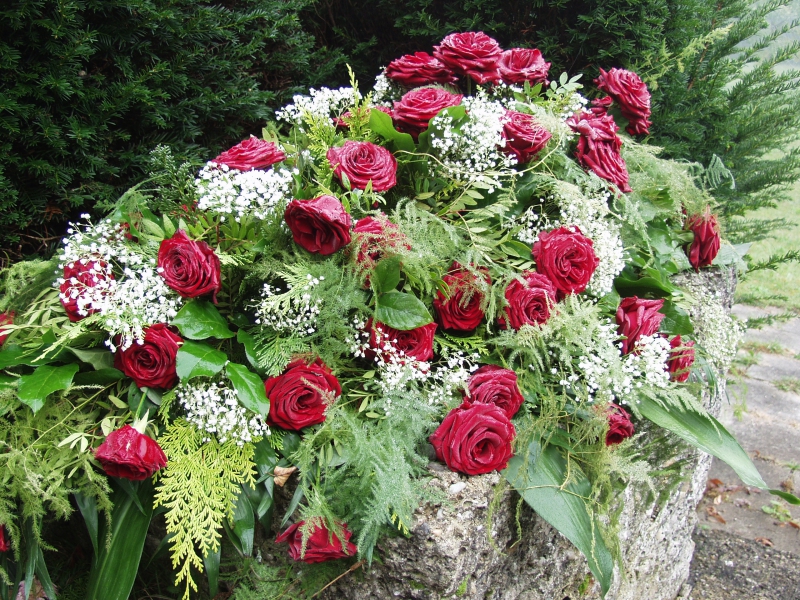 funeraire-CUEBRIS-min_roses-61203